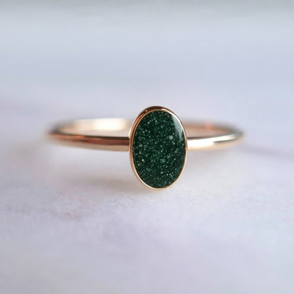 'June' | Minimalistische ovale asring